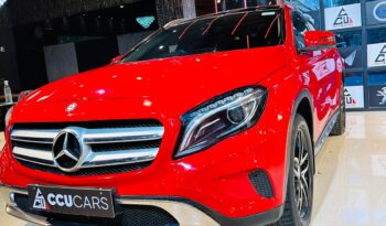 MERCEDES GLA 220D 4MATIC full